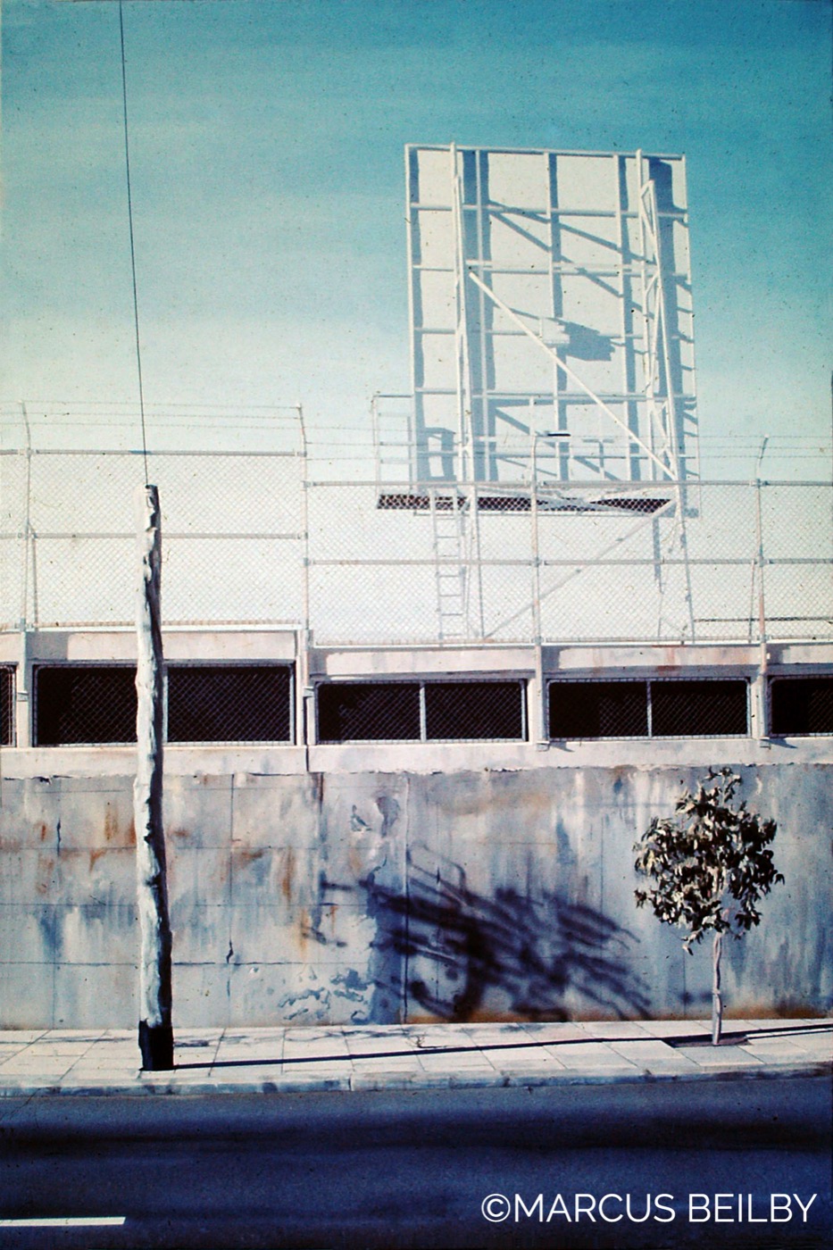 Scoreboard 1975, an urban painting by Australian realist Marcus Beilby